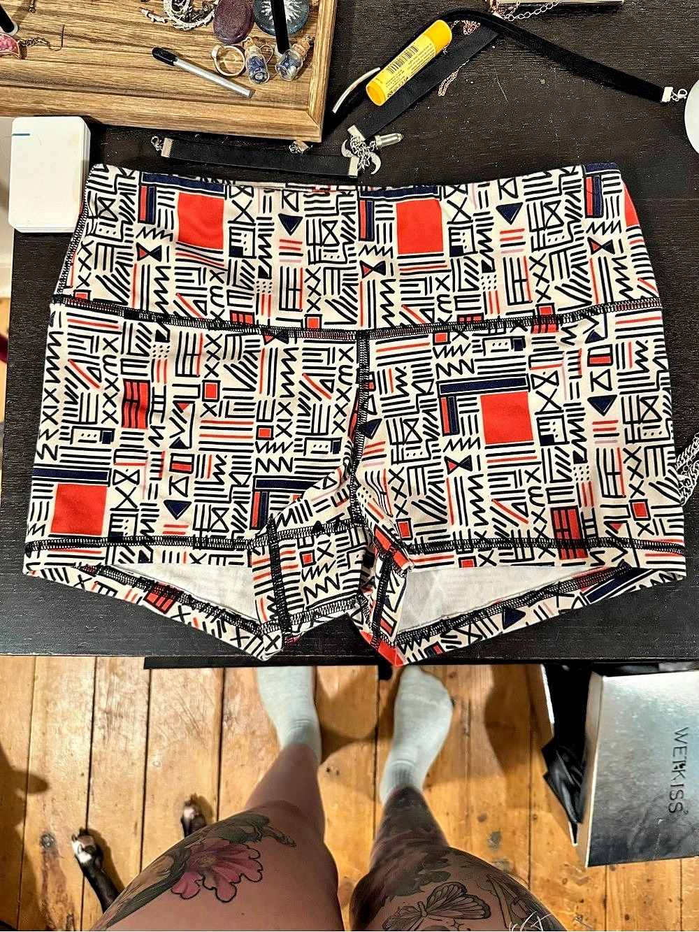 FLEO women’s Geometric workout shorts White & Red
